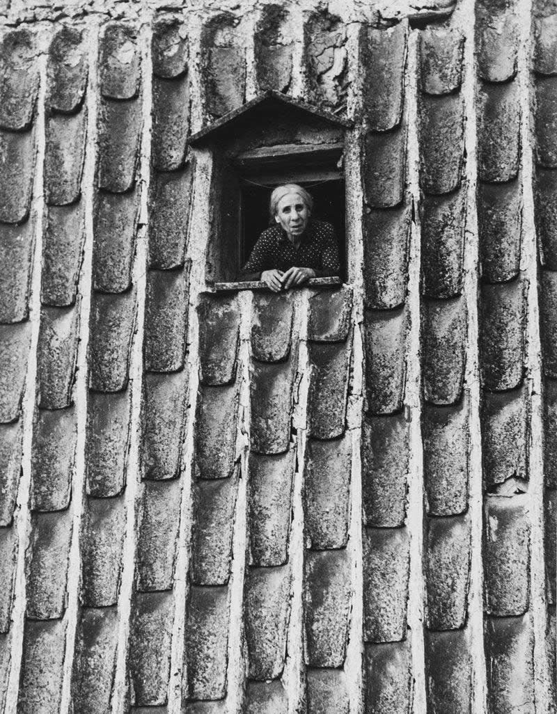 Power of Monochrome Black and White Photos by Legendary Photographers