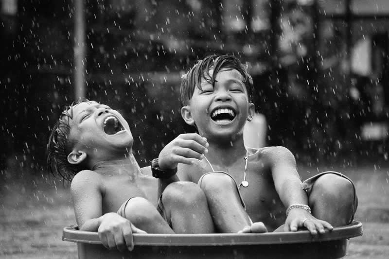 Light, Shadow, Soul: 33 Award-Winning Black and White Photos Celebrated in 2026 52 John Rudolph Barbin, Philippines - 35 Photography Awards Winners