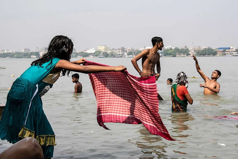 APF Magazine Street Photography Homorous Category Winners