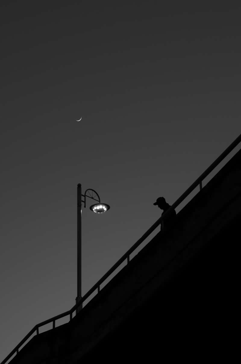 Black and White Street Photography by Sinya