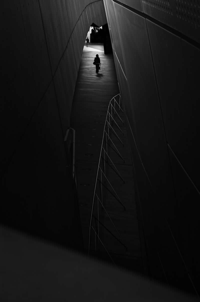 Black and White Street Photography by Sinya
