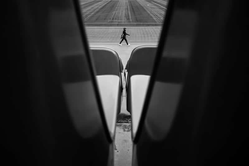 Black and White Street Photography by Sinya