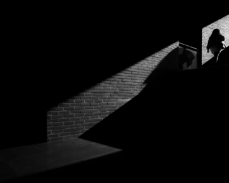 Black and White Street Photography by Sinya
