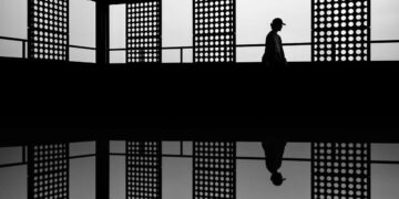Black and White Street Photography by Sinya