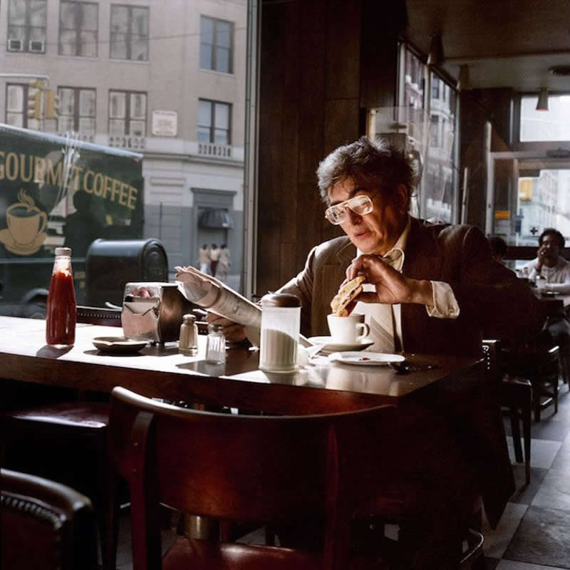 Cinematic Street Photos Filled With Drama and Mystery