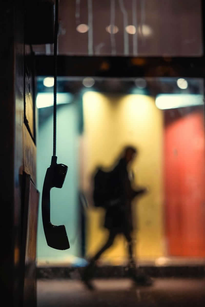 Cinematic Street Photos Filled With Drama and Mystery
