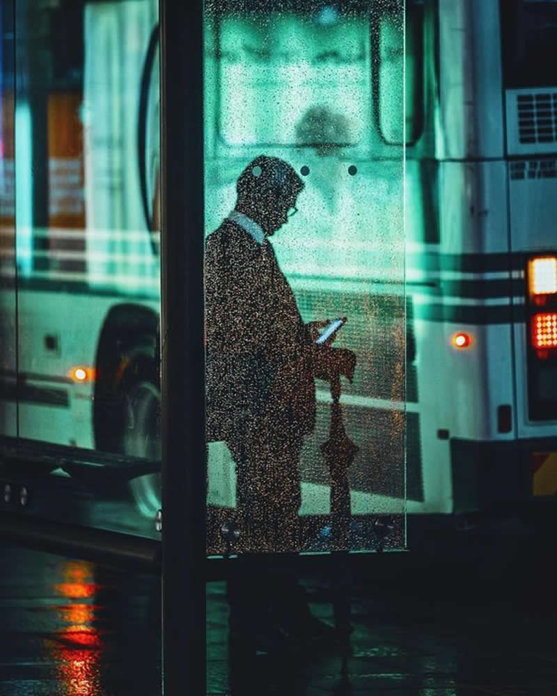 Cinematic Street Photos Filled With Drama and Mystery