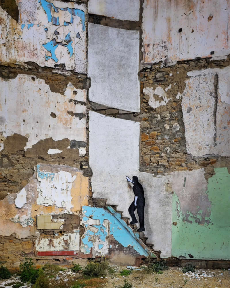 Creative Street Art Moments by OakOak