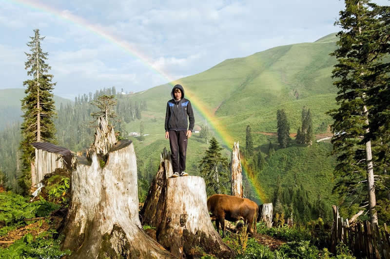 Powerful Portraits of Georgian Nomads by Natela Grigalashvili