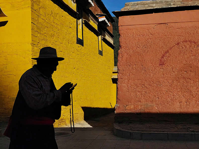 Kuanglong Zhang Won the 15th Annual Mobile Photography Awards