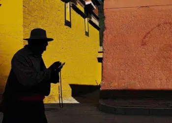 Kuanglong Zhang Won the 15th Annual Mobile Photography Awards