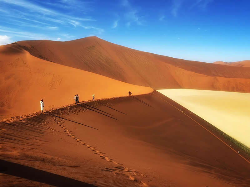 Grandeur by Fleur Schim - Mobile Photography Awards