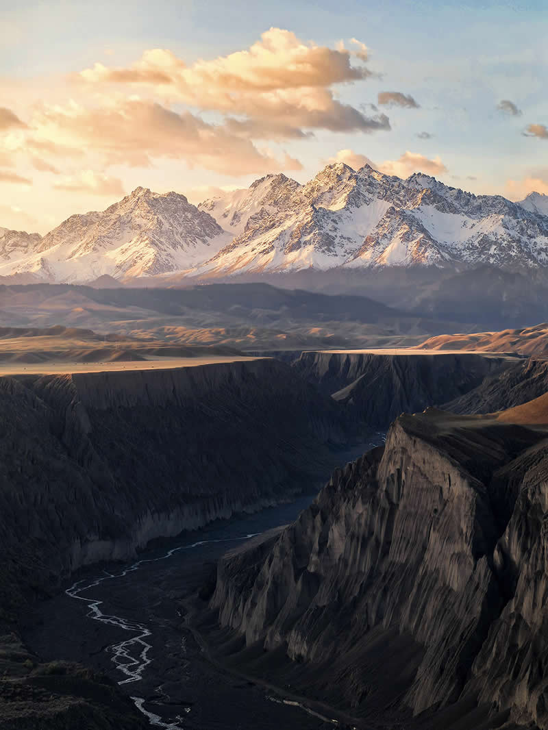 Jinshan Canyon by Zhongqi Guo - Mobile Photography Awards