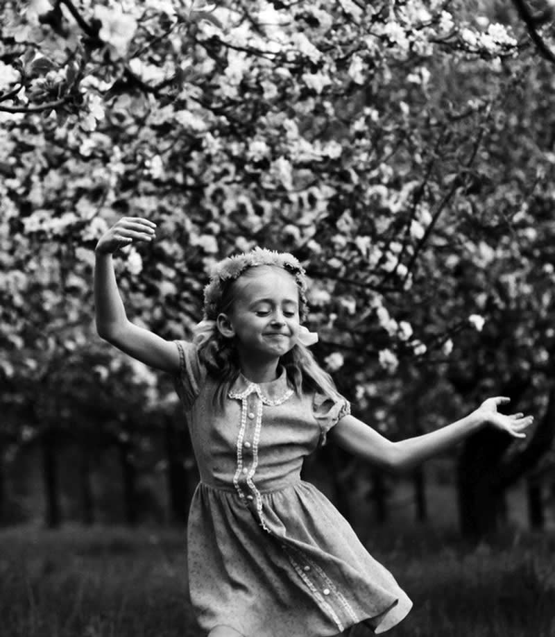 Master Photographer Romualdas Rakauskas: The Poet Who Found Beauty in Everyday Life 37 Master Photographer Romualdas Rakauskas Beauty in Everyday Life