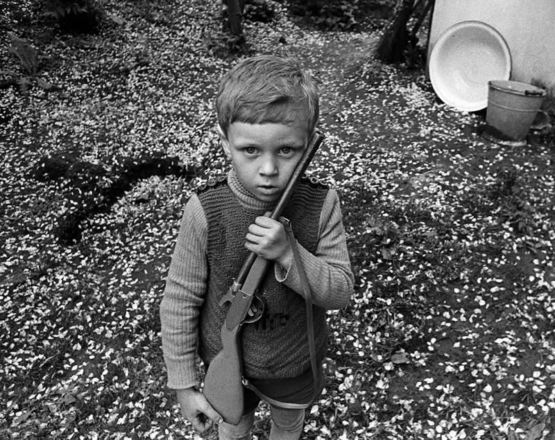Master Photographer Romualdas Rakauskas: The Poet Who Found Beauty in Everyday Life 50 Master Photographer Romualdas Rakauskas Beauty in Everyday Life