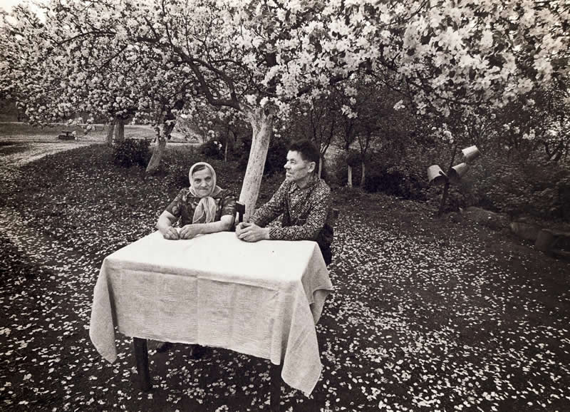 Master Photographer Romualdas Rakauskas: The Poet Who Found Beauty in Everyday Life 58 Master Photographer Romualdas Rakauskas Beauty in Everyday Life