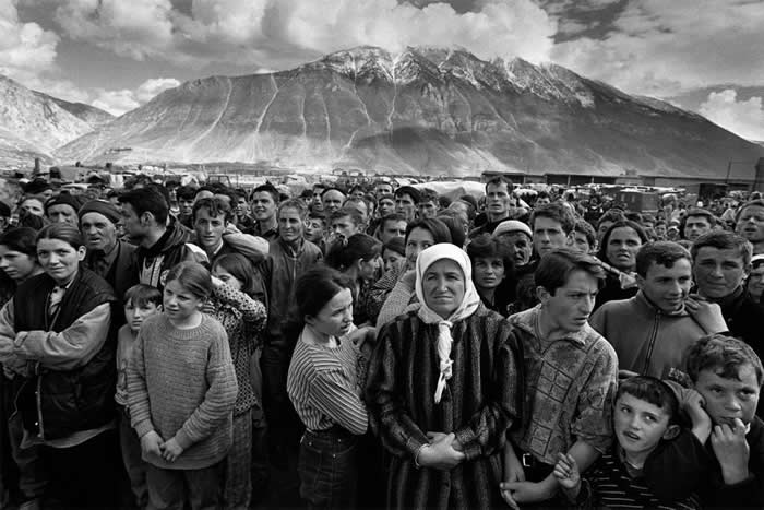 The Soul of Black and White Photos captured by Legendary Photographers