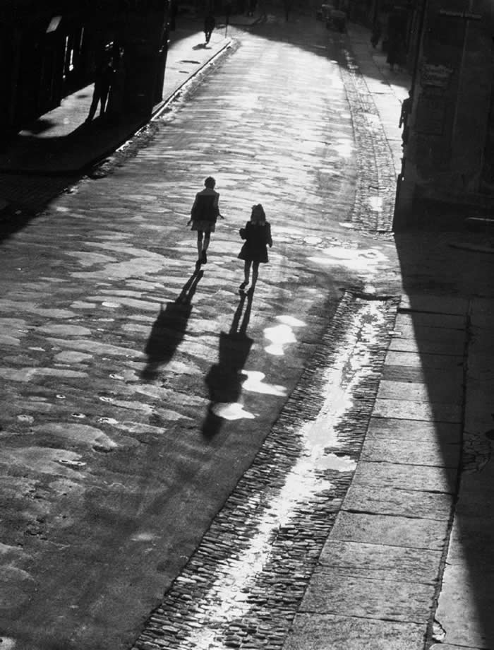 The Soul of Black and White Photos captured by Legendary Photographers