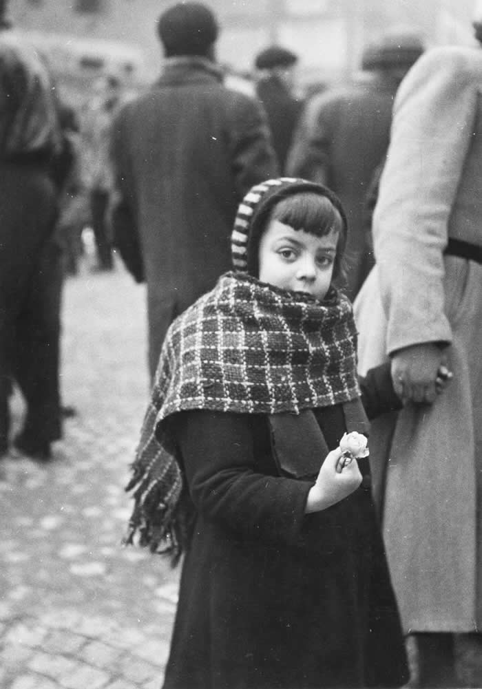 The Soul of Black and White Photos captured by Legendary Photographers