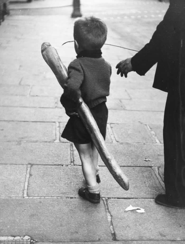 The Soul of Black and White Photos captured by Legendary Photographers