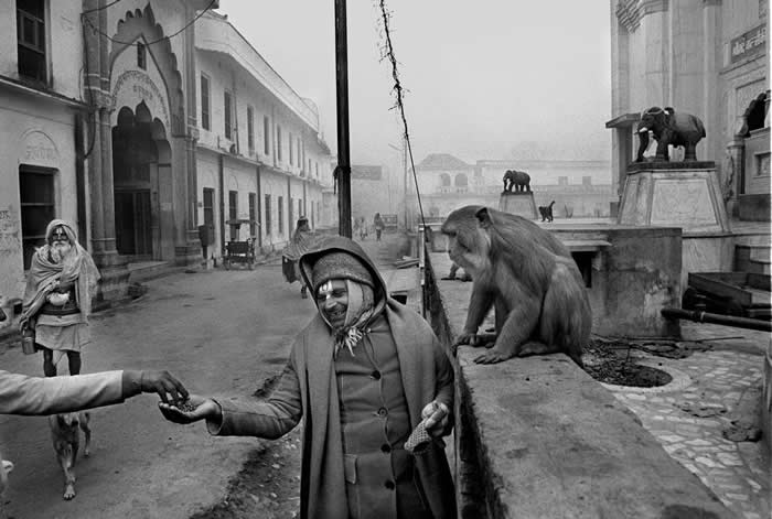 The Soul of Black and White Photos captured by Legendary Photographers
