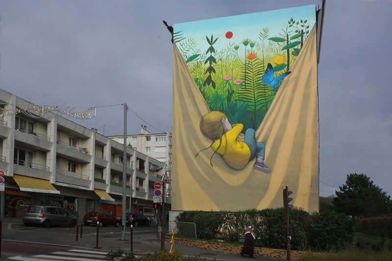 Breath - Versailles, France - Street Art by Seth