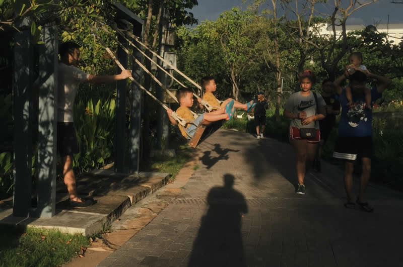 Thailand Street Photography by Audsadang Satsadee James