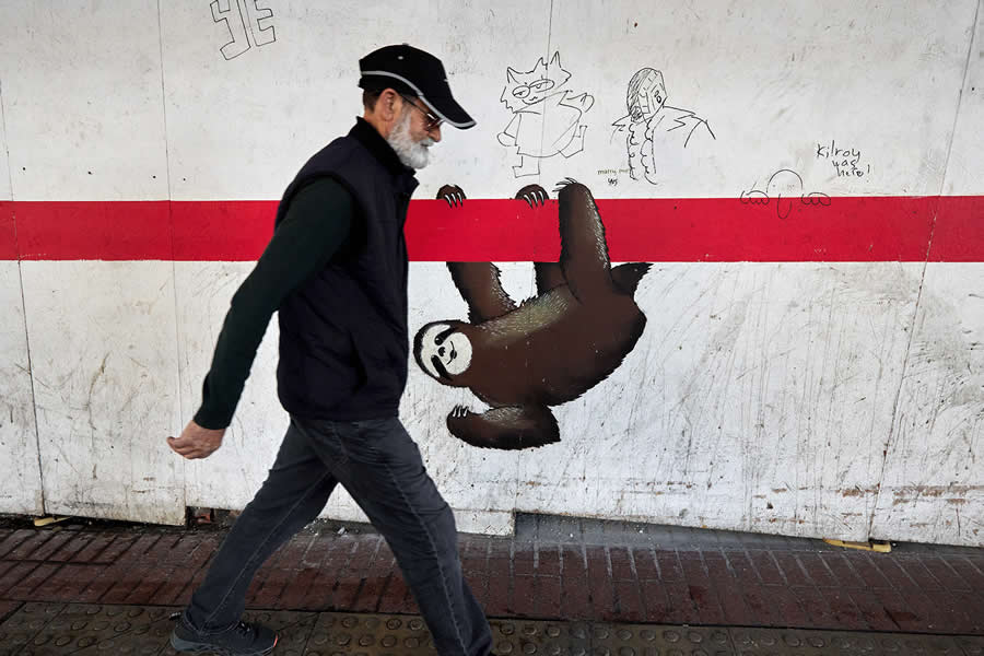 Street Photography by Janusz Jurek