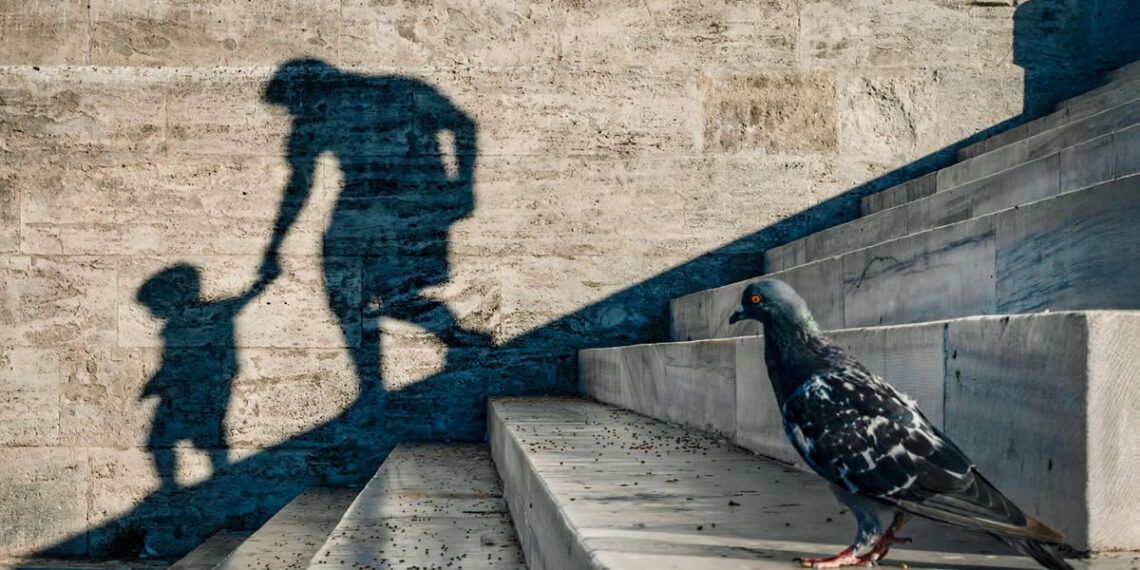 Light and Shadow Street Photos Shoot Like a Pro