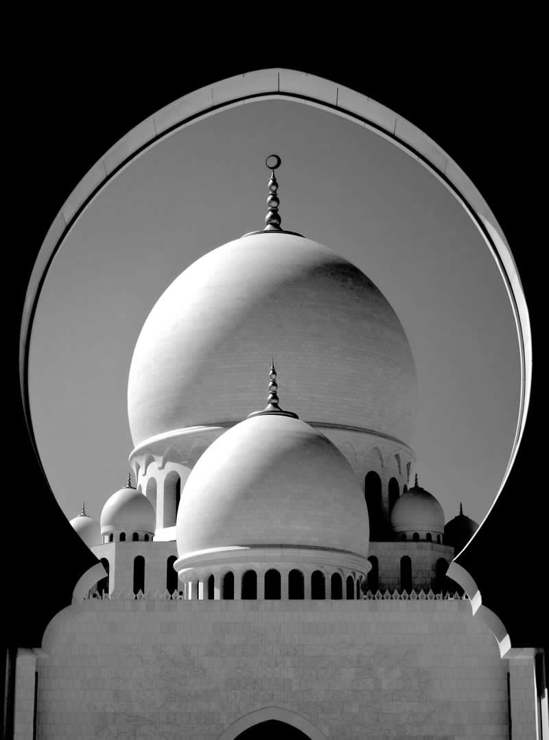 Double Domes Abu Dhabi by Karen Safer, USA - Artist Gallery Awards Black and White Winners