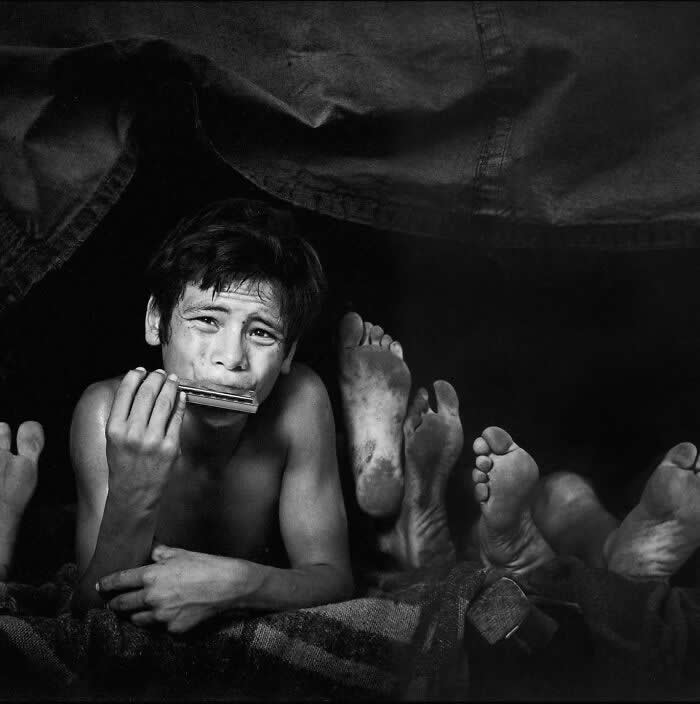 Photo By Pedro Luis Raota - Vintage Photos of Children