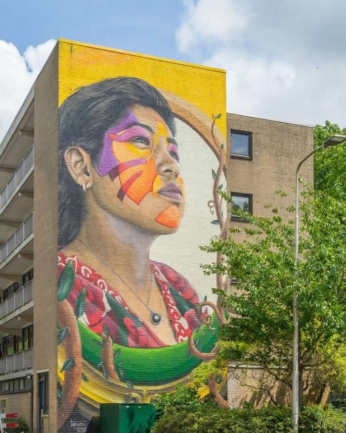Street Art Photos That Turn Walls Into Open-Air Galleries