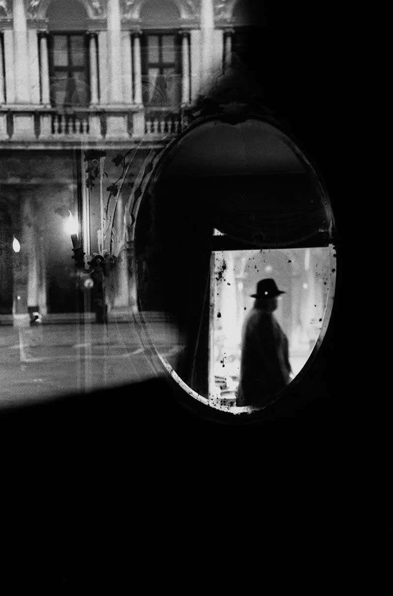 Shadows and Silence: 30 Fine Art Black and White Photos by Renato D’Agostin 38 Fine Art Black and White Fine Art Photography by Renato D Agostin