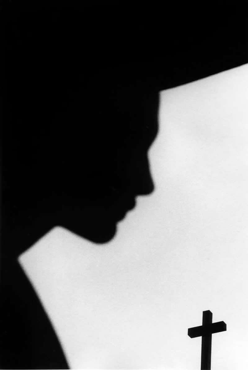 Shadows and Silence: 30 Fine Art Black and White Photos by Renato D’Agostin 64 Fine Art Black and White Fine Art Photography by Renato D Agostin