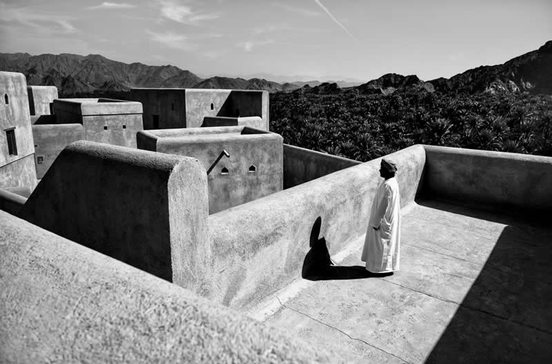 Black and White Minimalist Photography by Alan Schaller