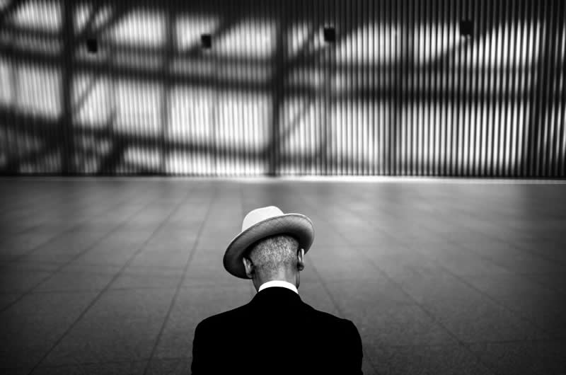 Black and White Minimalist Photography by Alan Schaller