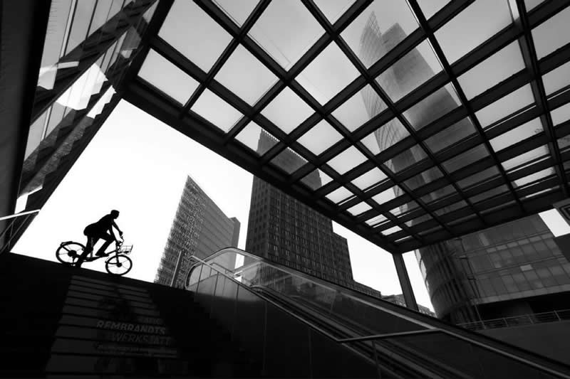 Black and White Minimalist Photography by Alan Schaller