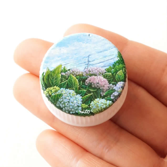 Hyper-Detailed Bottle Cap Paintings by Mito Nishikura