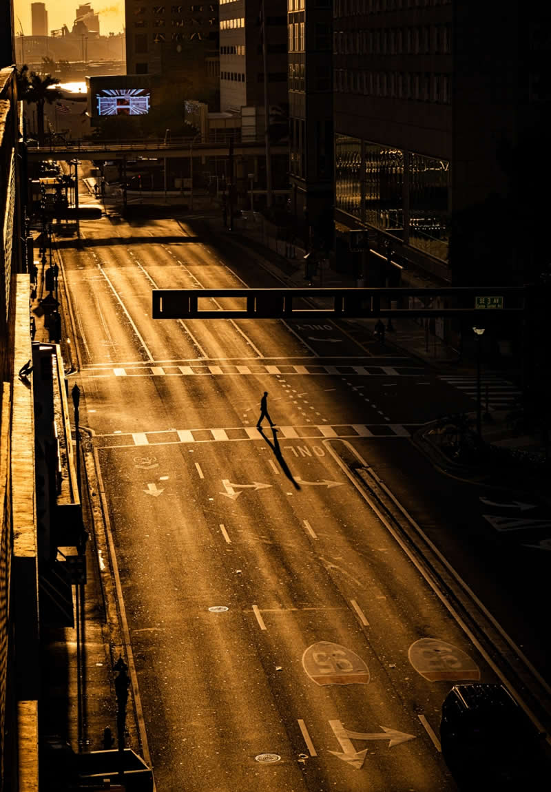 2nd Place winner: A Solitary Commute by Thibault Gerbaldi, United States - Chromatic Awards Street and Travel Winners