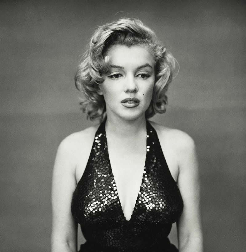Marilyn Monroe in between shots, without her signature smile (1957)