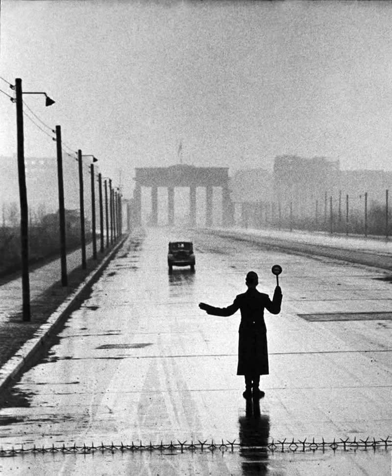 Master Photographer Ralph Crane - Everyday Life Into Extraordinary Stories