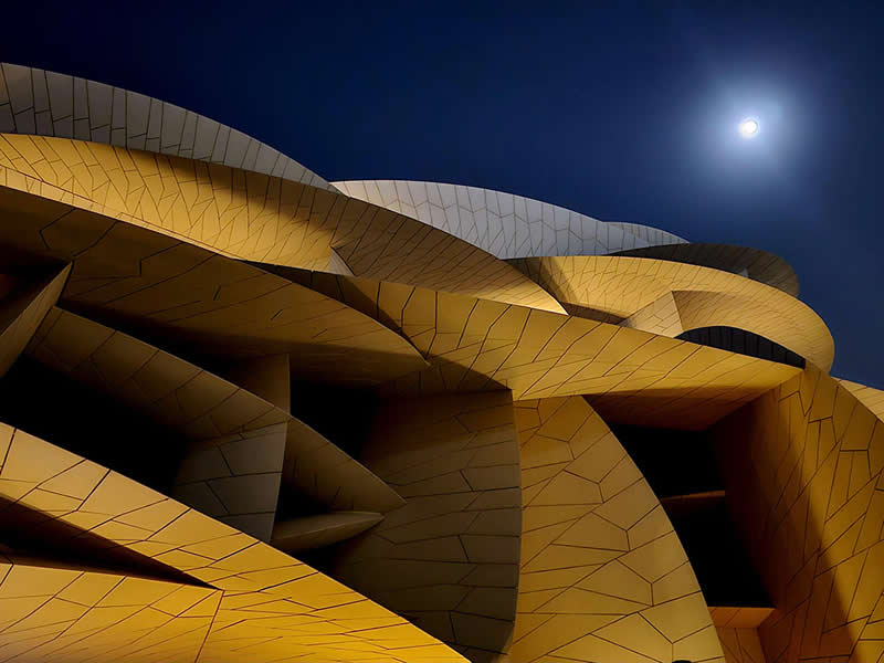 Taken with a Smartphone: 34 Jaw-Dropping Architectural Photos from the Mobile Photography Awards 52 Midnight Rose by Dorota Qaid - Mobile Photography Awards