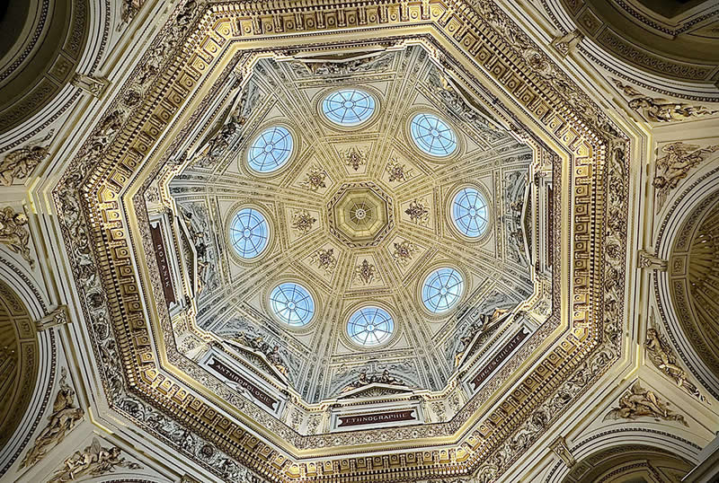 Taken with a Smartphone: 34 Jaw-Dropping Architectural Photos from the Mobile Photography Awards 70 In the Center of Science by Alexander Berger - Mobile Photography Awards