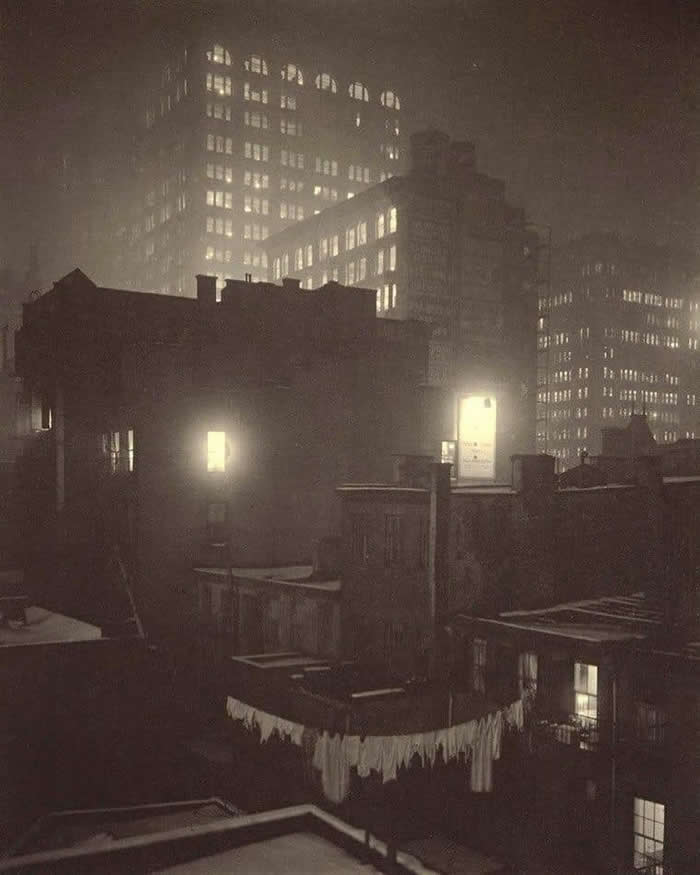 From the back window, New York, 1915. Photo by Alfred Stieglitz