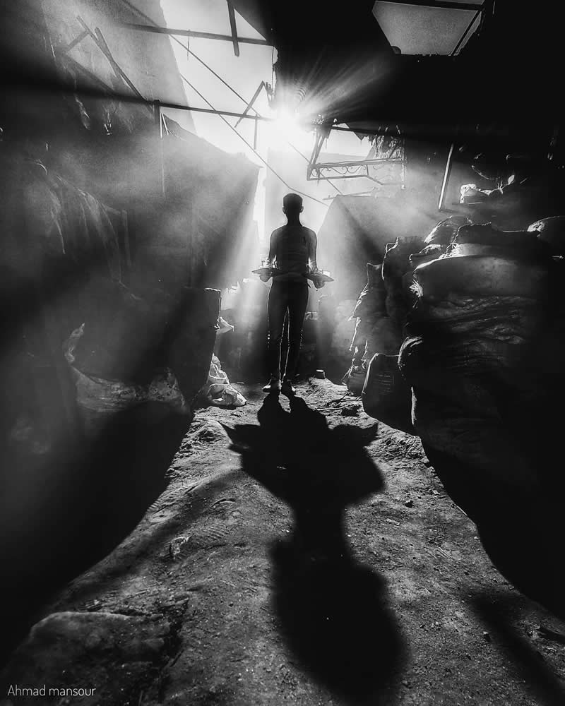 Street Photos by Ahmed Mansour That Reveal the Soul of Everyday Life