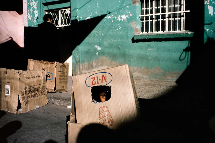 The Geometry of Light - Master Photographers Use Chiaroscuro in Modern Street Photography