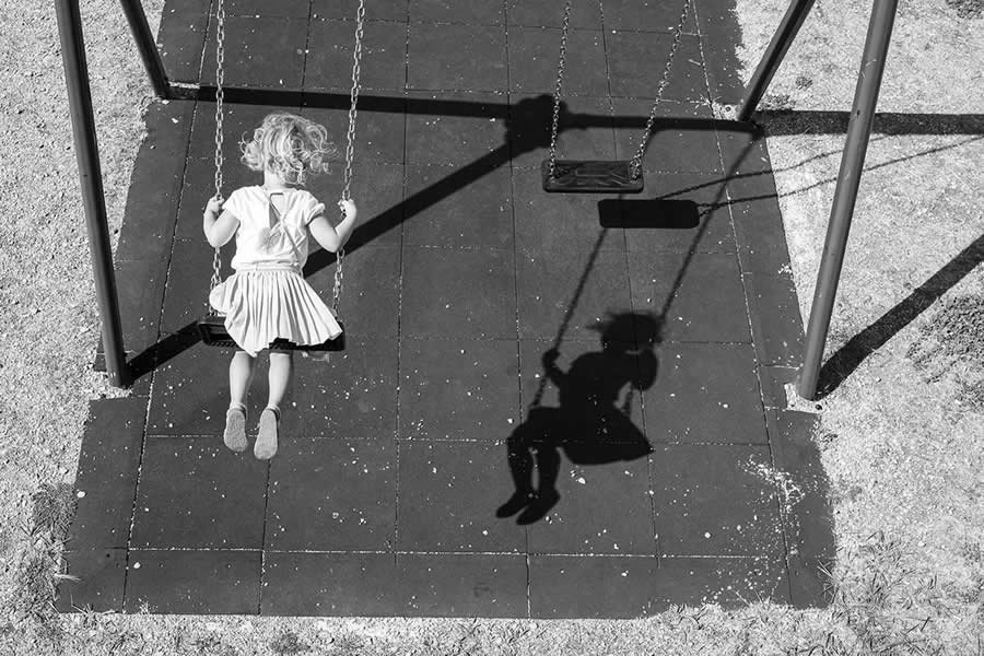 The Geometry of Light - Master Photographers Use Chiaroscuro in Modern Street Photography