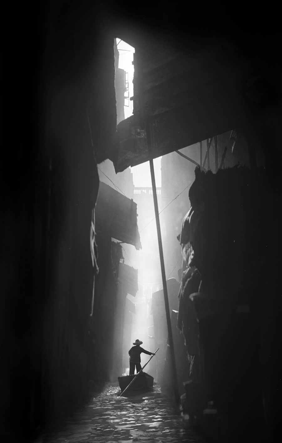 The Geometry of Light - Master Photographers Use Chiaroscuro in Modern Street Photography