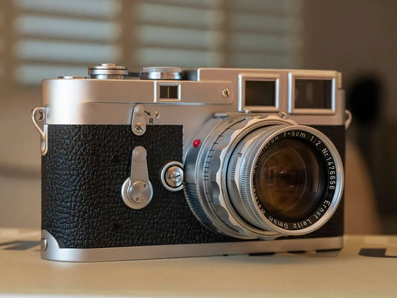 Leica M3 (1954) - Vintage Cameras Evolution of Photography