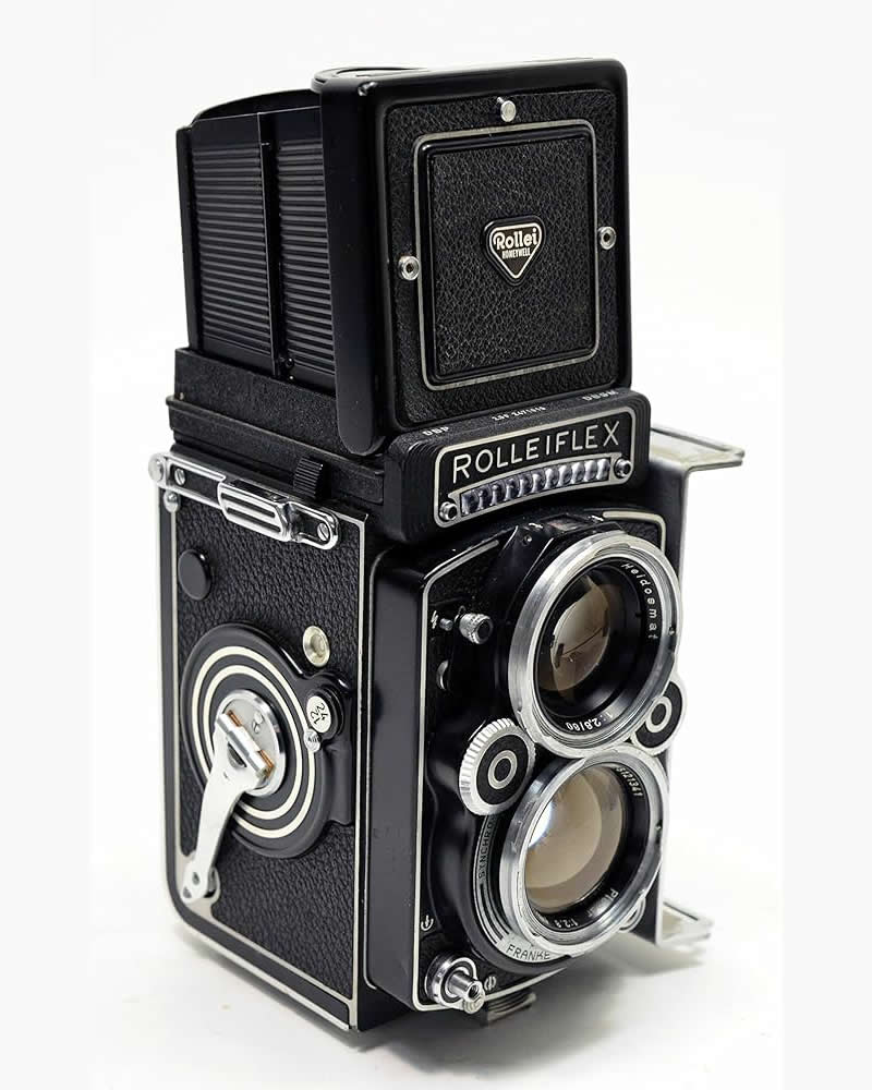Rolleiflex 2.8F (1960) - Vintage Cameras Evolution of Photography